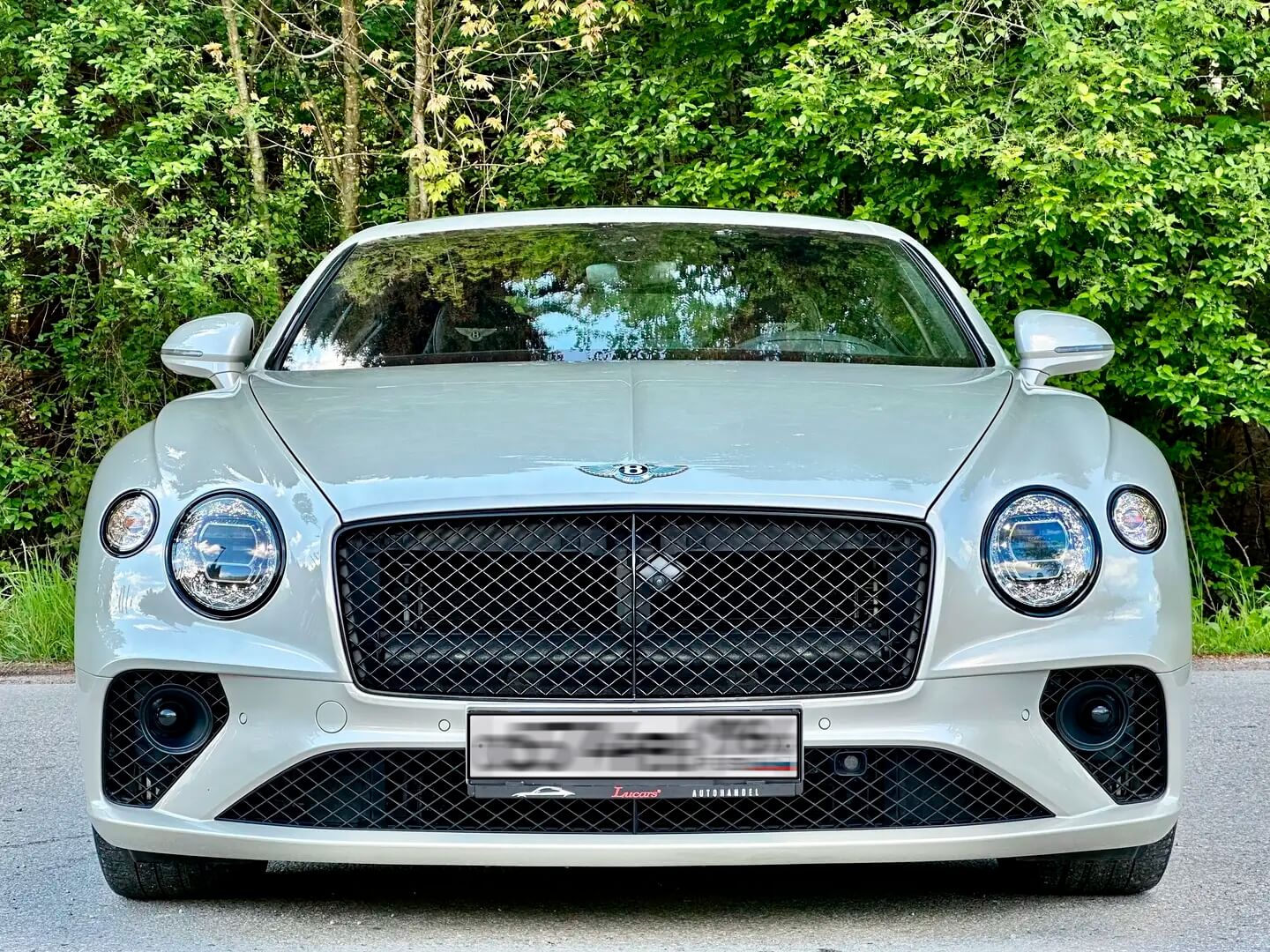 Bentley Continental аренда